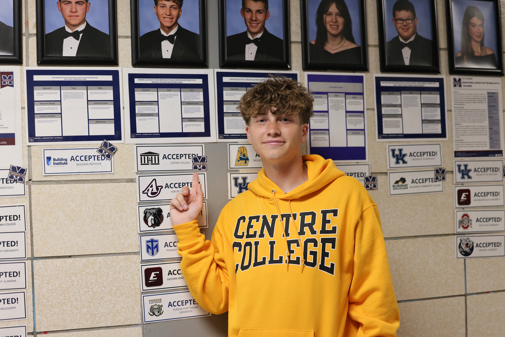 College Commitment Day