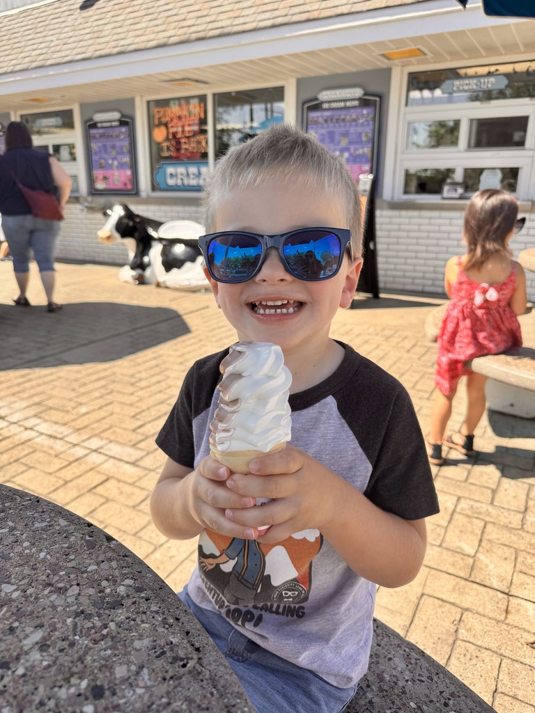 preschool students with ice cream