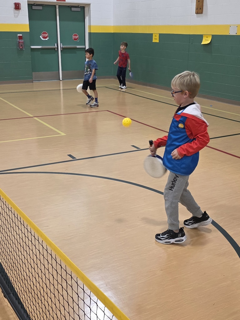 pickleball students