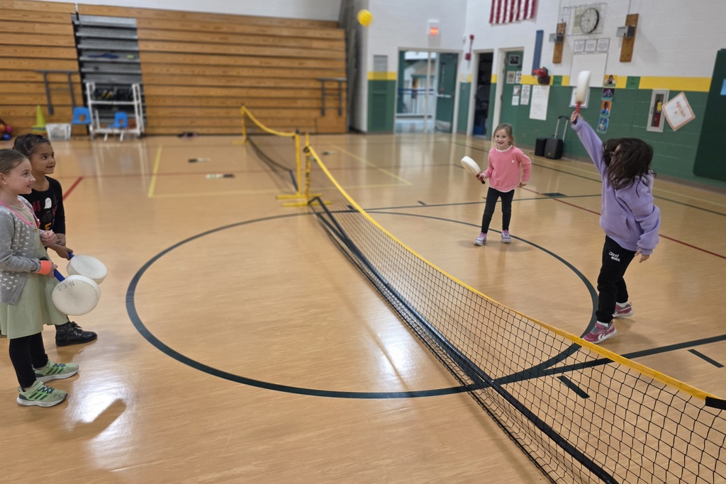 pickleball students