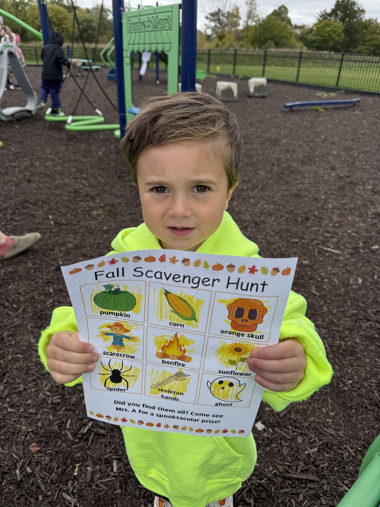 fall scavenger hunt