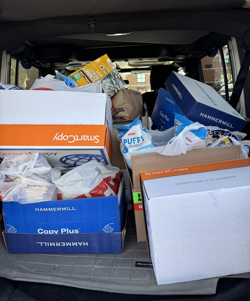 vetreans home items in trunk