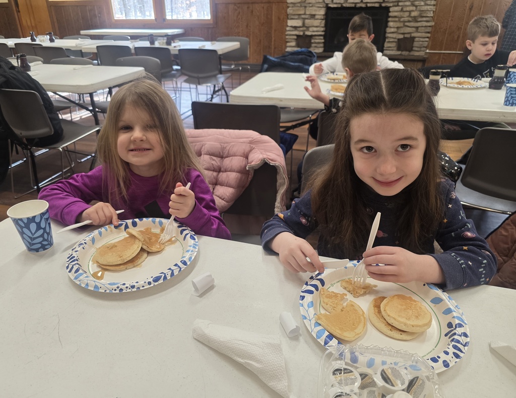 students on pilcher park field trip