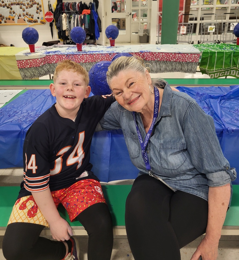 students making globes