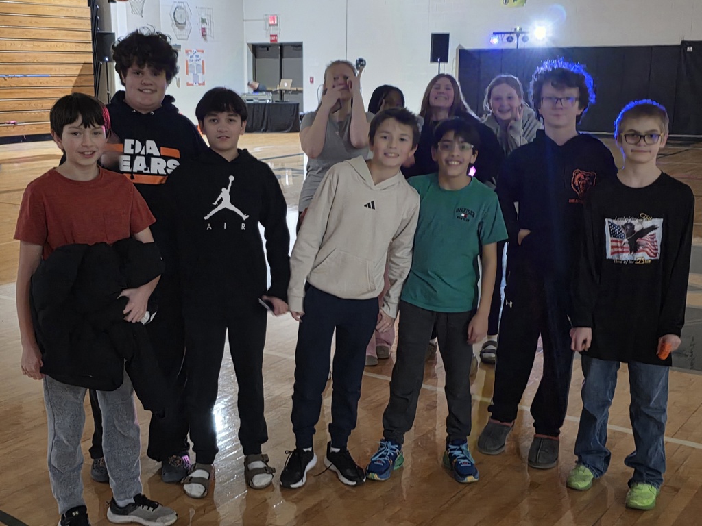 students at the retro vibes party