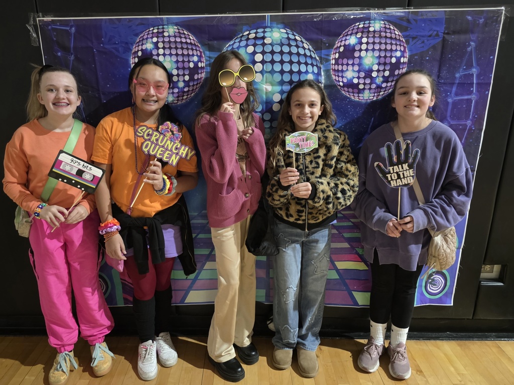 students at the retro vibes party