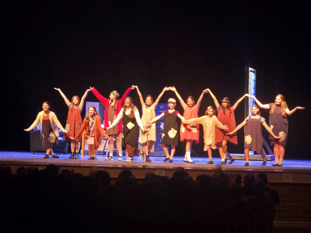 annie jr musical performers