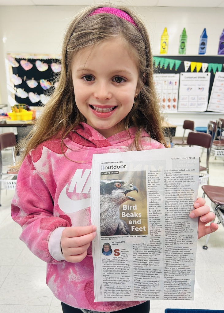 Mia and the newspaper article