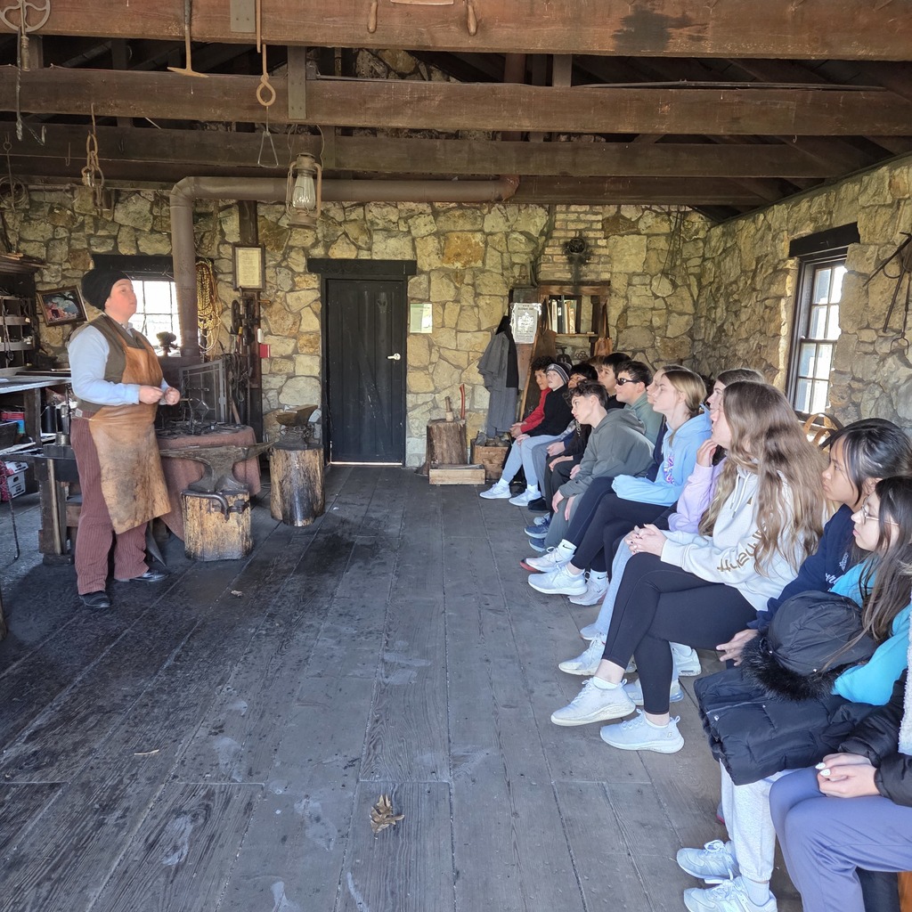 students at naper settlement