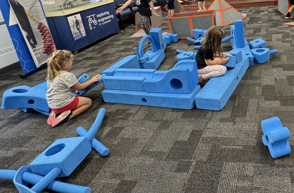 students at their field trip to the homewood science center