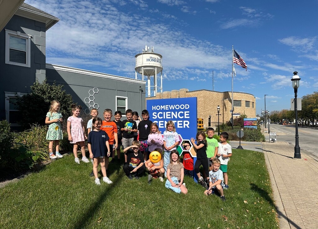 students at their field trip to the homewood science center