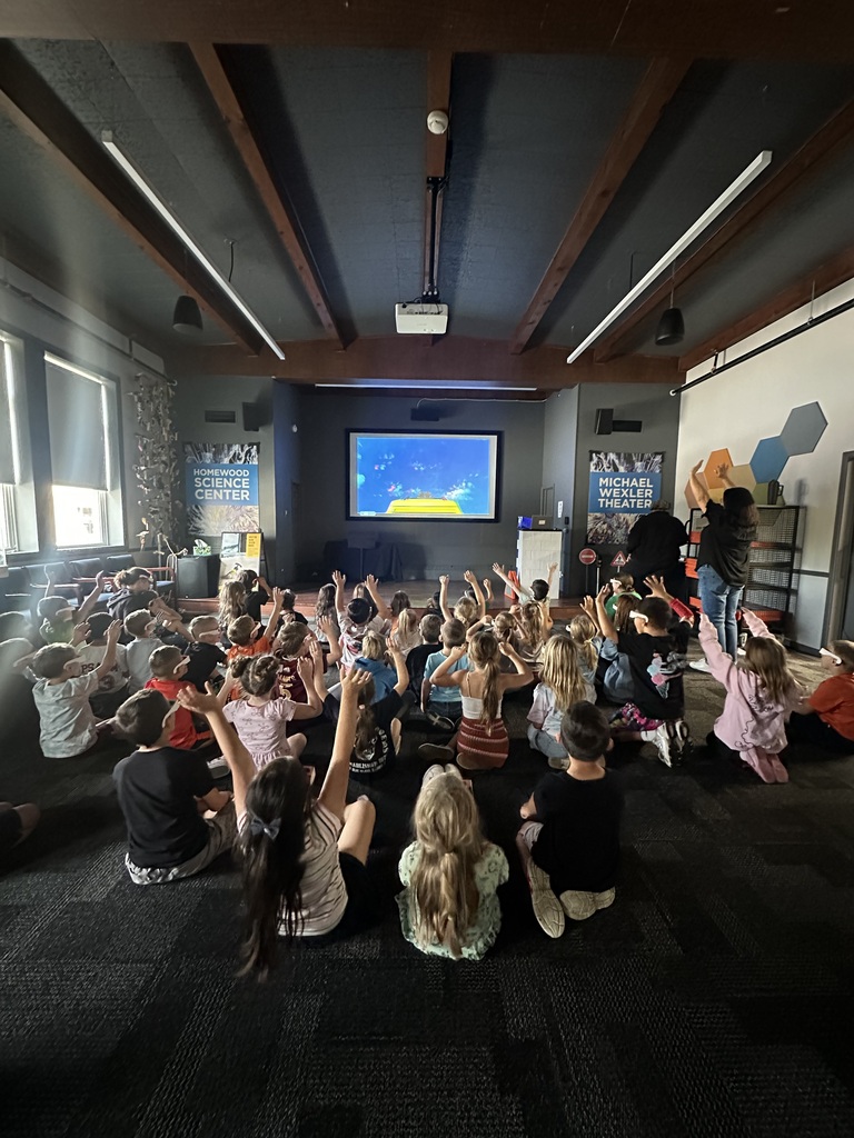 students at their field trip to the homewood science center