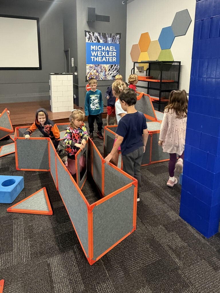 students at their field trip to the homewood science center