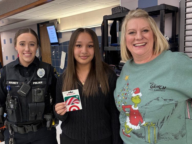 officer Payton with student and Mrs Jurkas