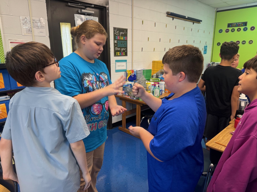 What a great first two weeks at CLES! From 5th graders working together to use Tangrams to create images and a Rock, Paper, Scissors battle to one of our 4th graders kicking off Spirit week dressed to the nines!!