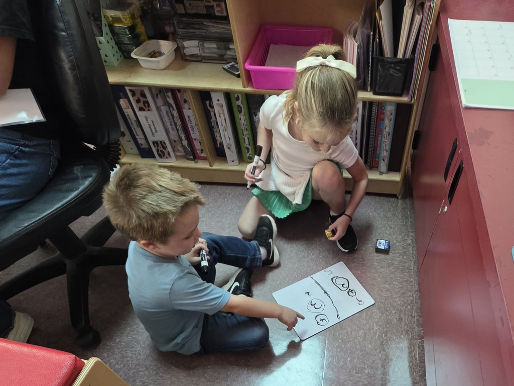 Mrs. Redman's class has been working on comparing numbers to 5 with a fun partner game!