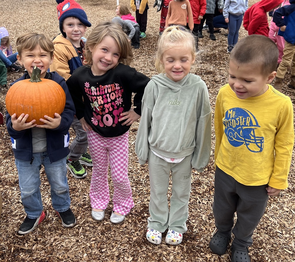 Mrs. Brittany and Ms. Belinda's Pre-K class had a blast during today’s Pumpkin Drop event! 🎃
