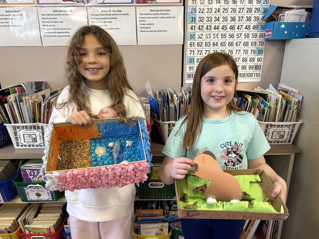 Students brought their research to life by creating vibrant dioramas that showcase their chosen animal in its natural habitat. Each display is a mini world packed with creativity and fascinating facts!