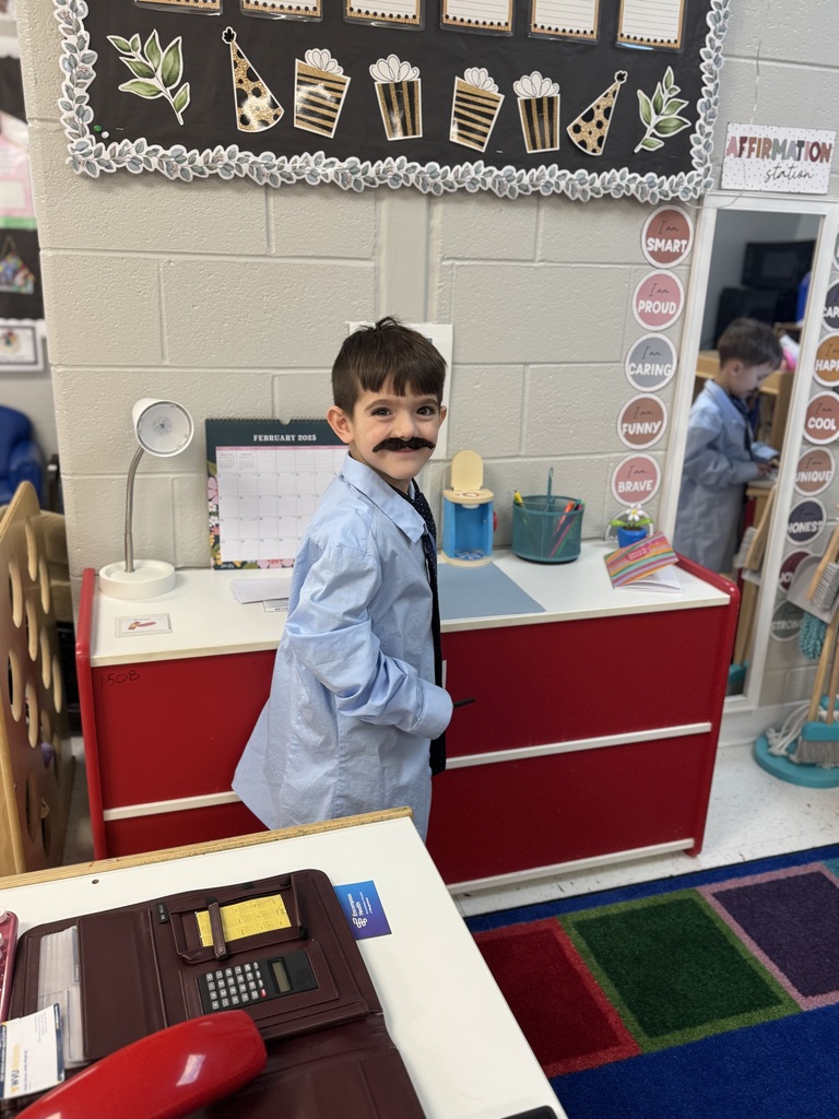 Busy little workers hard at play! 🐬💼 Mrs. Maeleah and Mrs. Katie’s preschool class had so much fun running the “Dolphin Desk & Office” center in their classroom this week! 