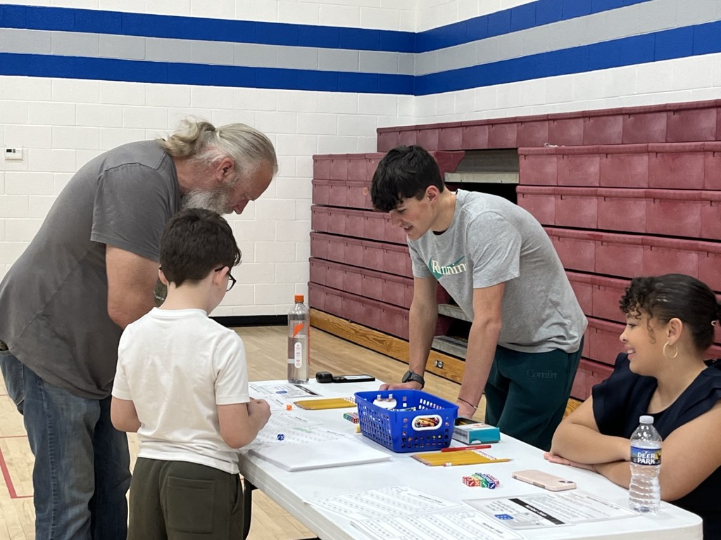 Students playing race to 50