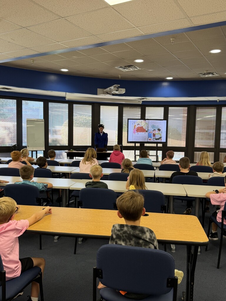 Mary poppins reading to 2nd graders