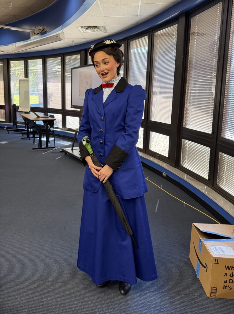 Mary poppins reading to 2nd graders