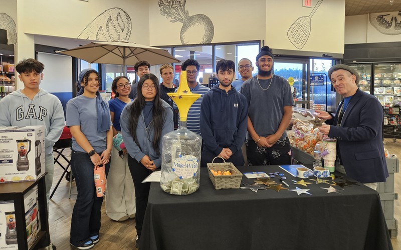 World Language Honor Society Students Fundraising