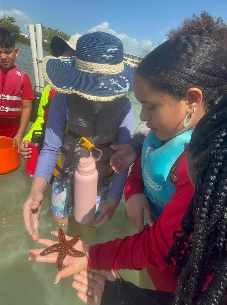 Students with sea star