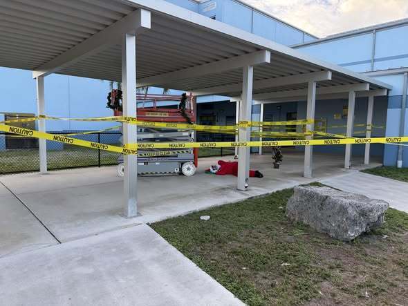 Elf Alert Construction