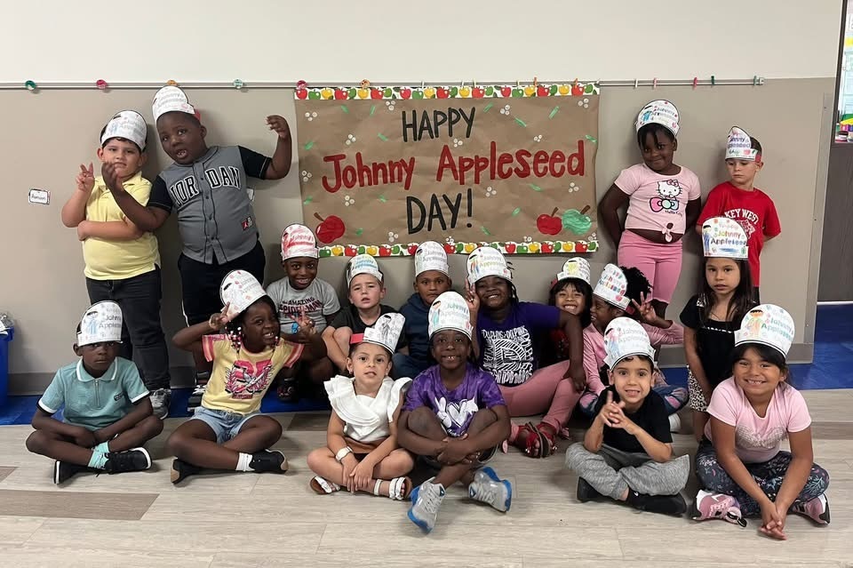 Kindergarten Celebrates Johnny Appleseed Day!