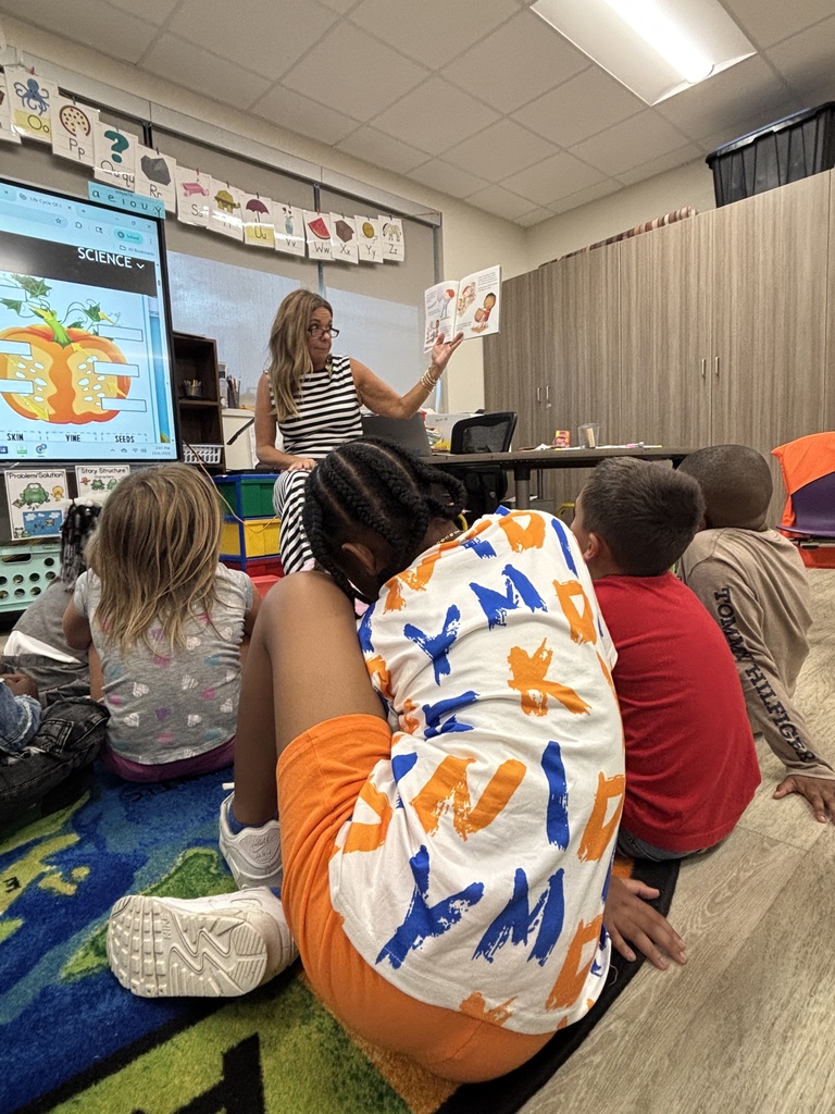 Mrs. Orcutt visited 1st grade for a lesson on honesty. 