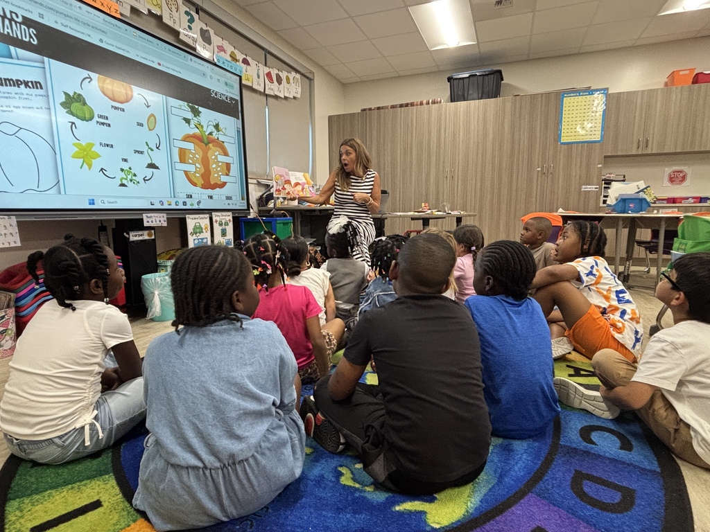 Mrs. Orcutt conducted a lesson to first grade on the importance of honesty. 