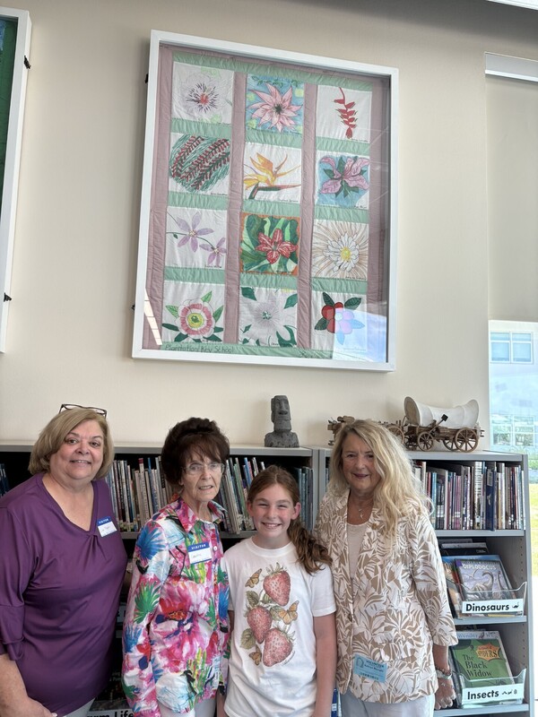 Lisa, Sandy and Quiltmaker