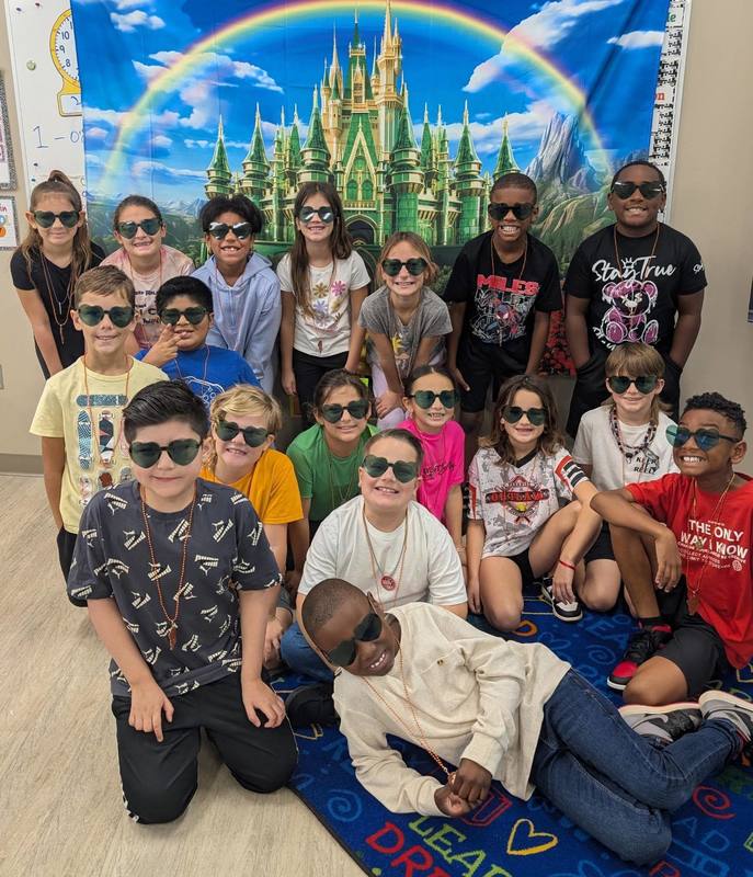 Mrs. Taylor's Homeroom celebrating the completion of the Wizard of Oz