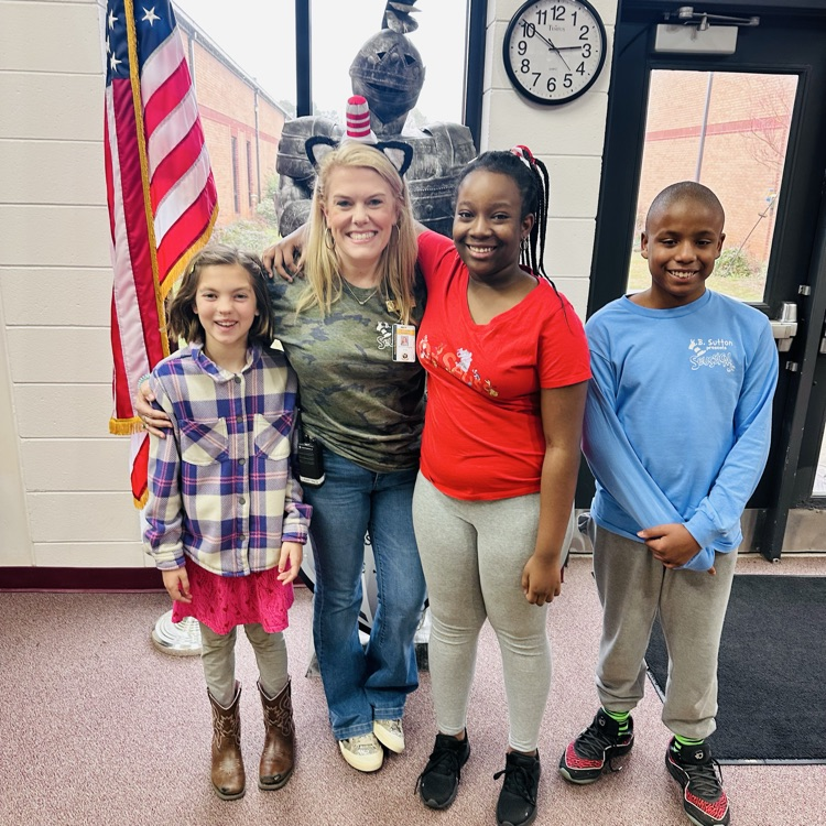 day four surprise announcers 