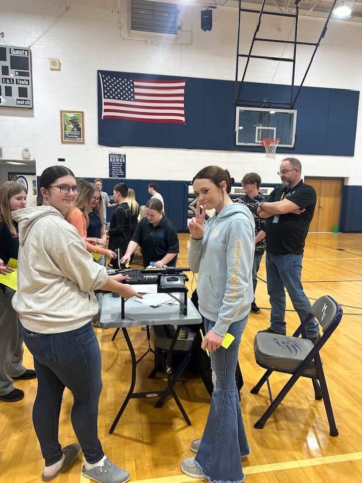 JMTC students visited Mountain View to share information about their CTE Programs.