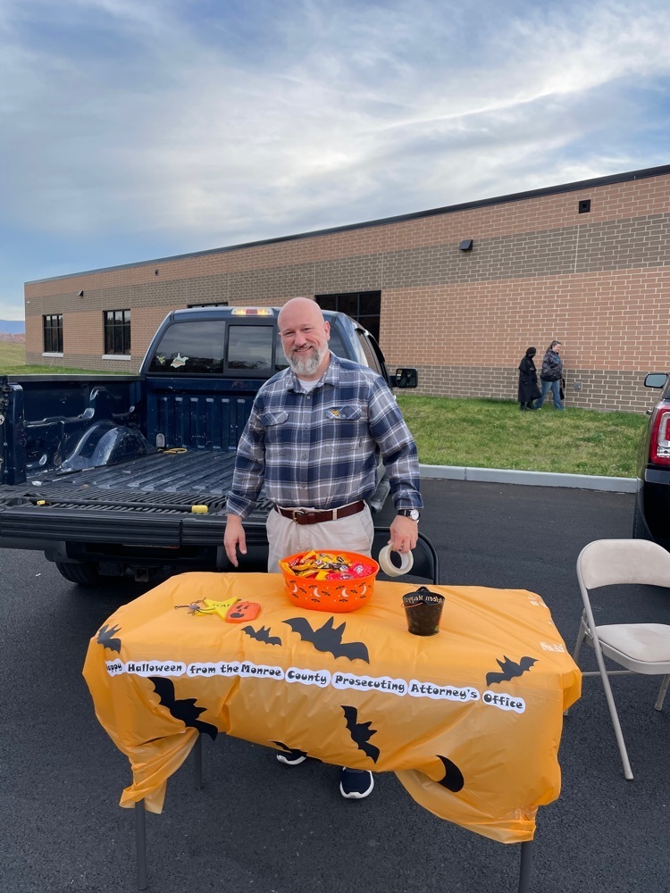 PES Trunk or Treat