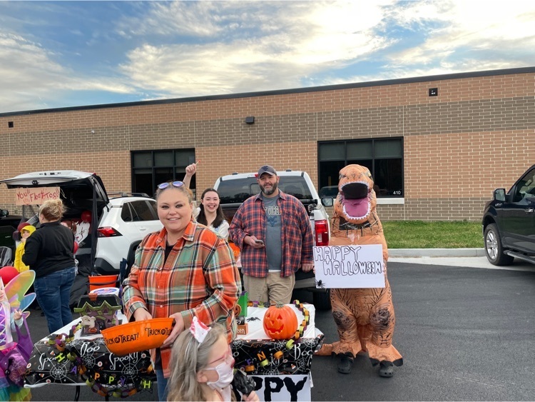 PES Trunk or Treat