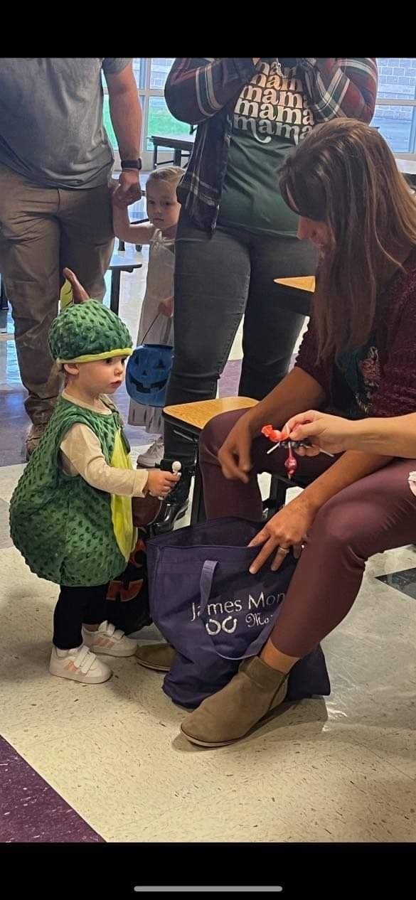 Early Head Start Trick or Treating