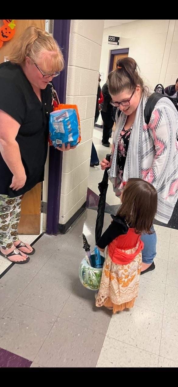 Early Head Start Trick or Treating
