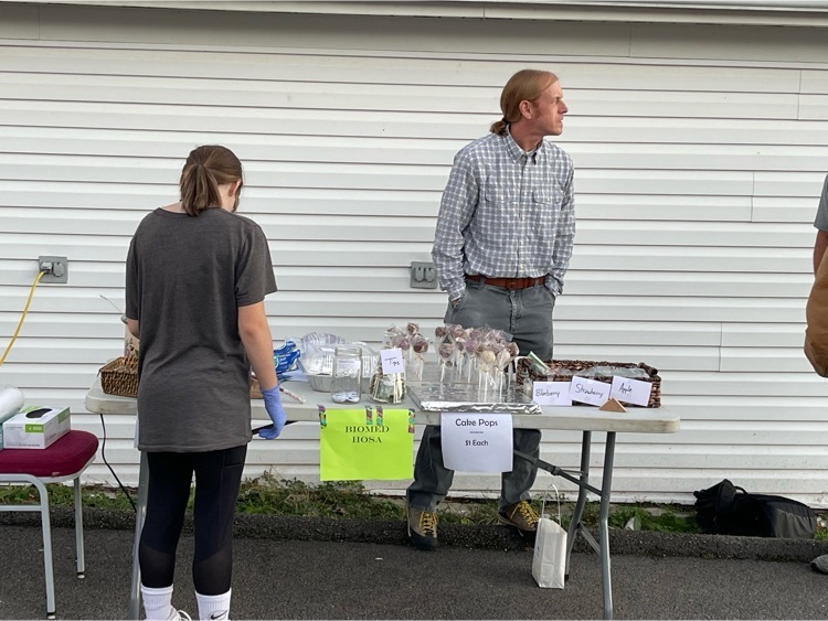 MCTC Strings, Wings, Rings, and Things Open House