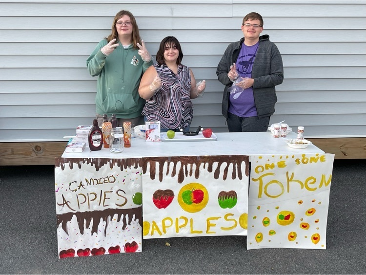 MCTC Strings, Wings, Rings, and Things Open House