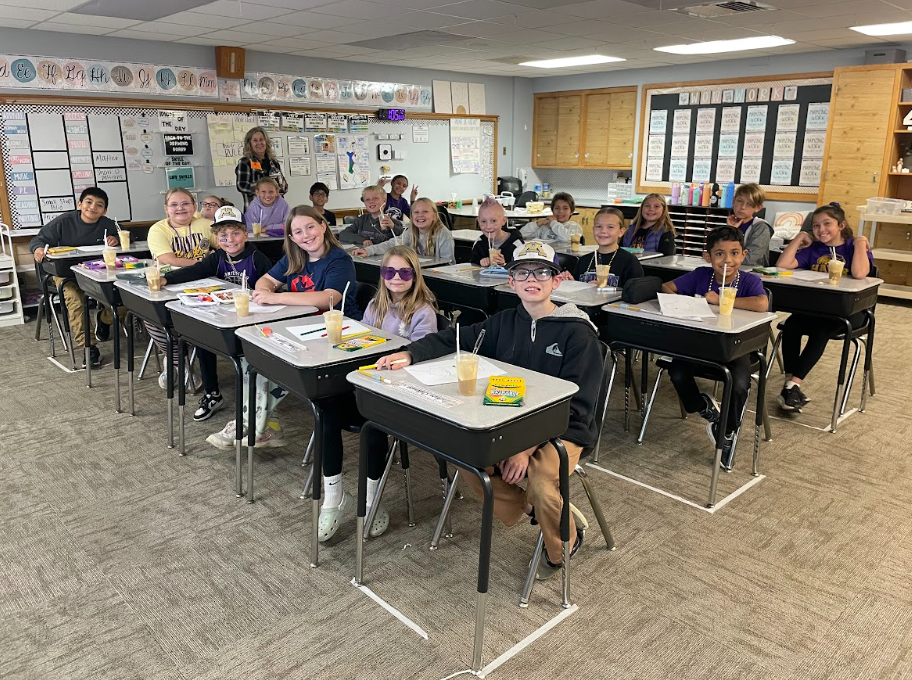 Mrs. Lee's 4th Grade Class