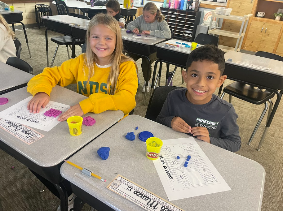 Mrs. Lee's 4th Grade Class