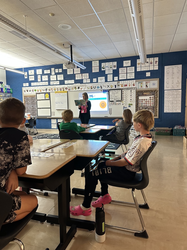 Montezuma Community Schools is back in action and ready for the 2025-2026 school year! Mrs. Dye’s second grade class was busy reading a favorite “First Day Jitters” and celebrating being back with their very own jitter juice!   We hope everyone had an amazing first day! 👩‍🏫✏️📓