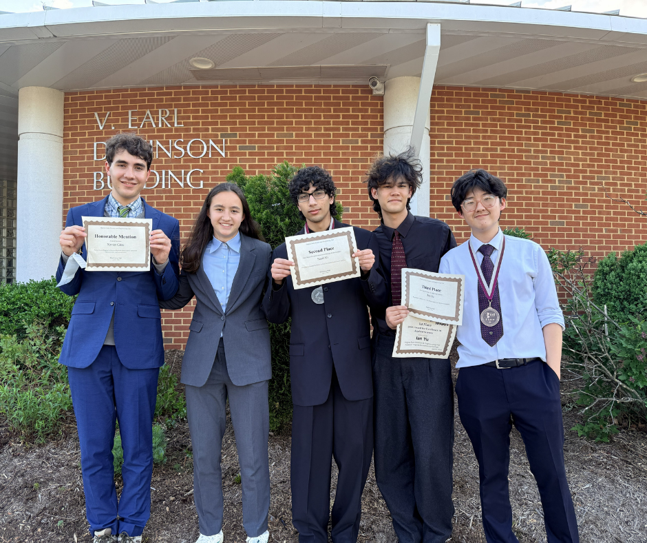 five BHS students stading with certificates