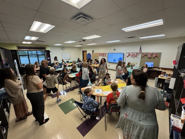 A classroom full of teachers and students