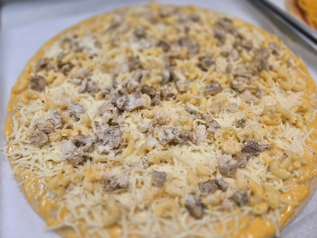 Chicken Alfredo Pizza