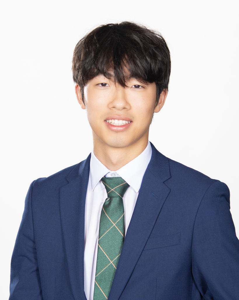 Senior Scholar of Booker T. Washington Magnet High School, Junhan Son