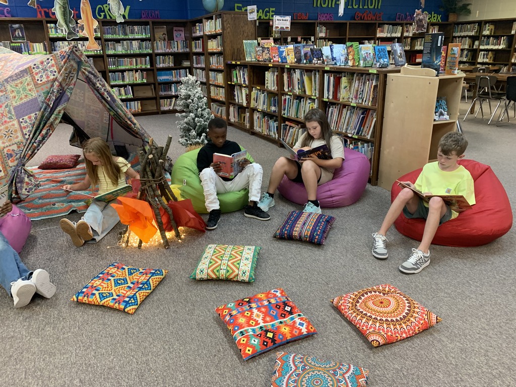 students reading books
